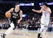 关于塔图姆险胜唐斯，助攻爆棚关键表现点燃全场！的信息